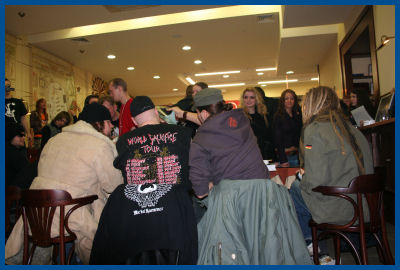 Him & The Rasmus - Autograph session in Moscow (03.02.06, «Soyuz»)