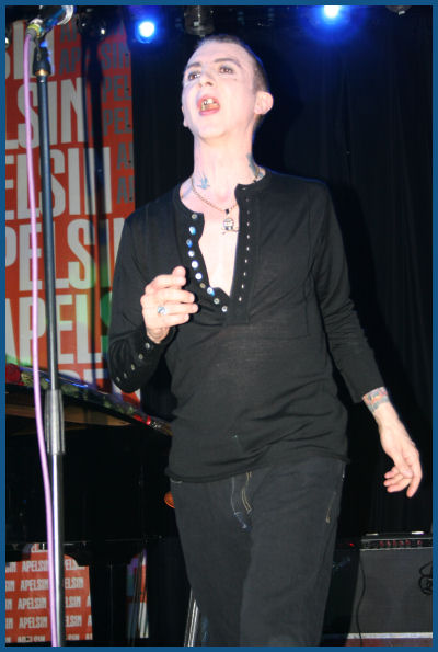 Marc Almond -    (26.03.06,  «»)