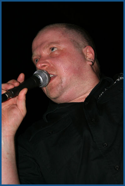 VNV Nation - Live in Moscow (02.04.06, «Ikra» club)