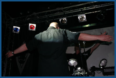 VNV Nation -    (02.04.06,  «»)