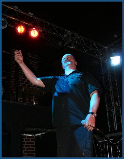 VNV Nation -    (02.04.06,  «»)