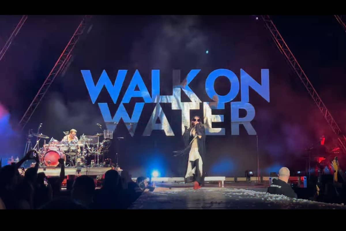 Thirty Seconds To Mars - «Walk On Water» (live video 11.10.2024 Beogradska Arena, Belgrade, Serbia)